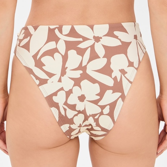 NWT Vitamin A Swim - Terra Bralette Top and Terra Bikini Bottom - Picture 4 of 9